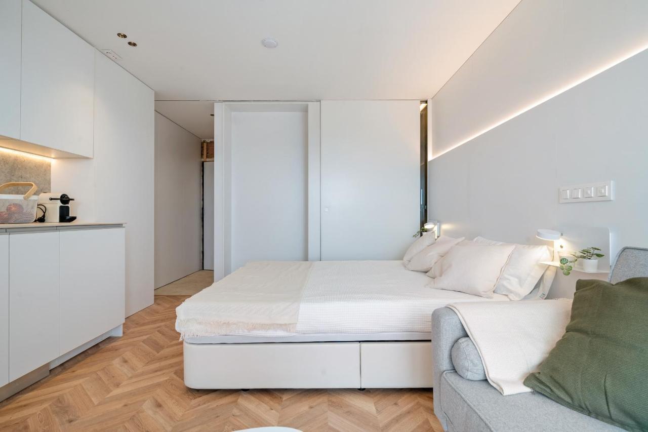 Апартаменты Hauzify I Loft Ancora Ла-Пинеда Экстерьер фото